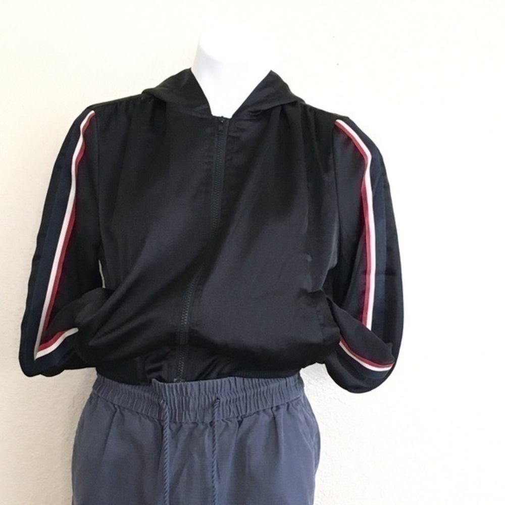 Hot & Delicious jacket size S